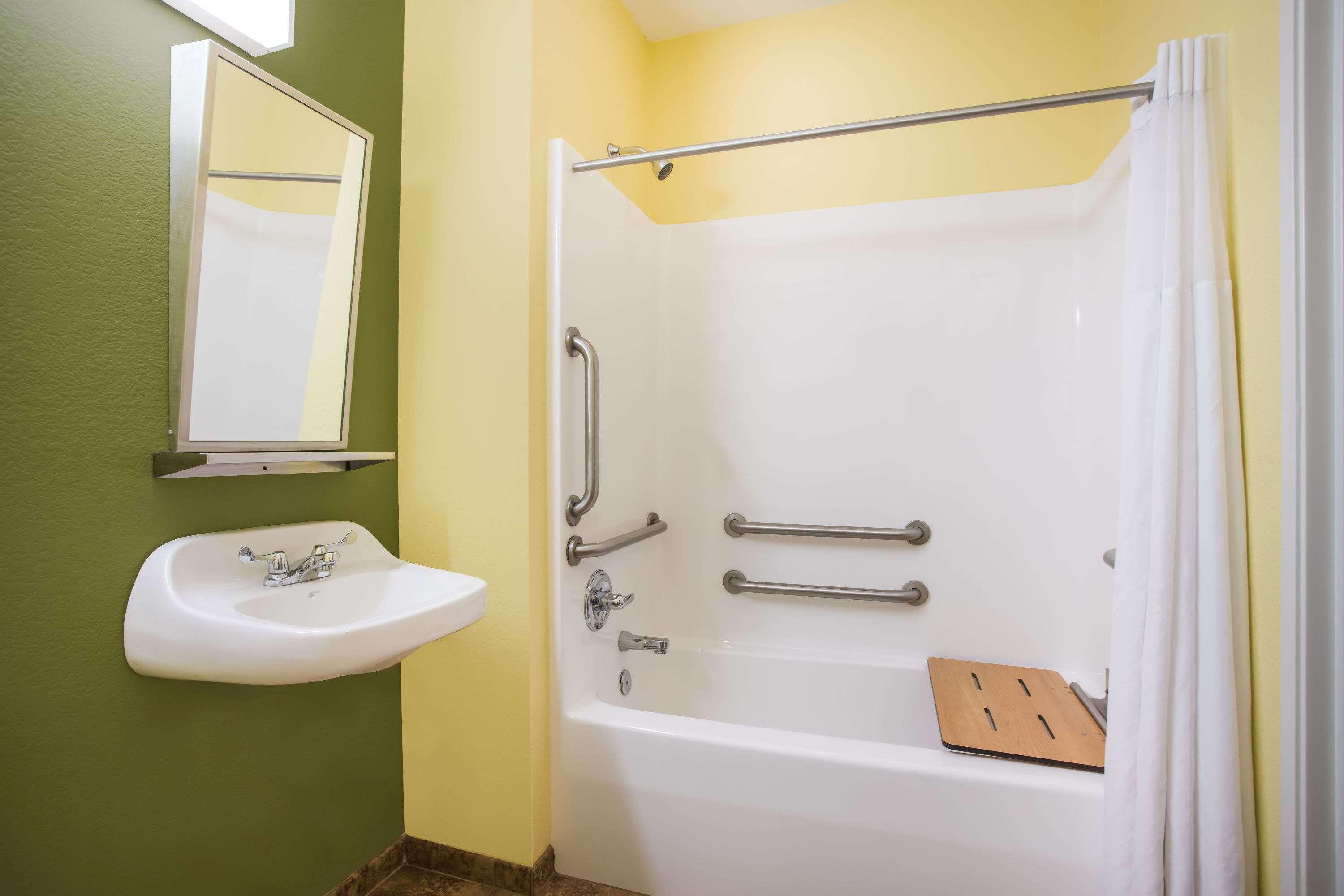 Microtel Inn And Suites By Wyndham Opelika Luaran gambar