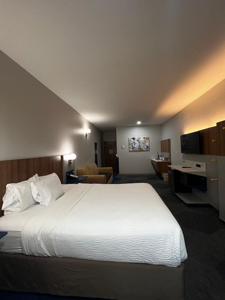 Microtel Inn And Suites By Wyndham Opelika Luaran gambar