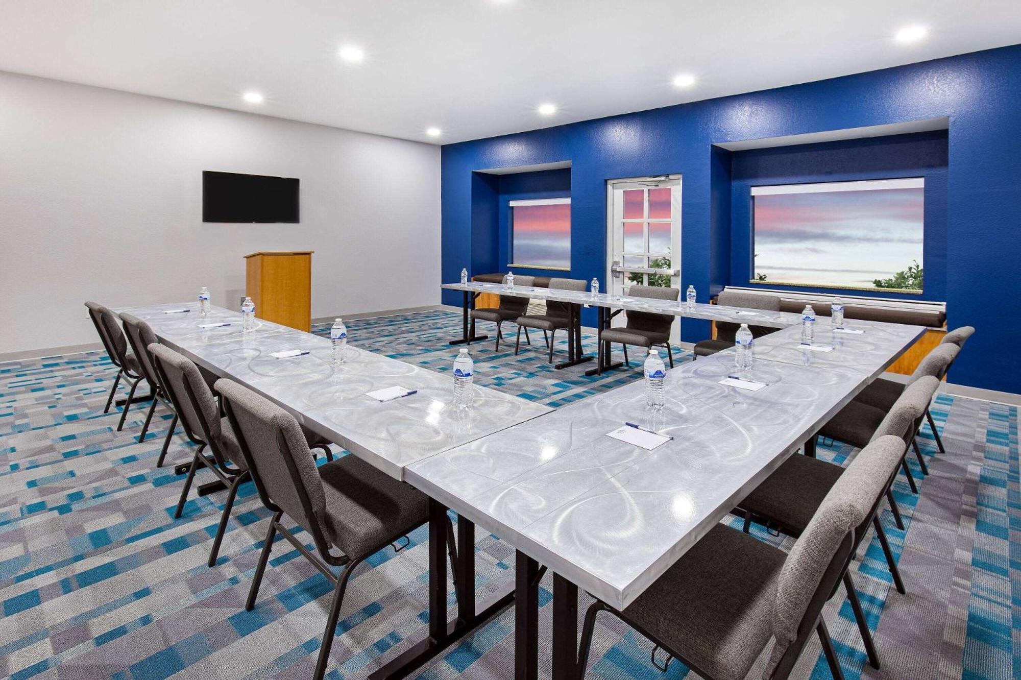 Microtel Inn And Suites By Wyndham Opelika Luaran gambar