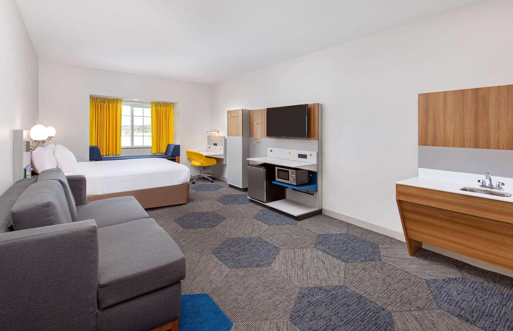 Microtel Inn And Suites By Wyndham Opelika Luaran gambar