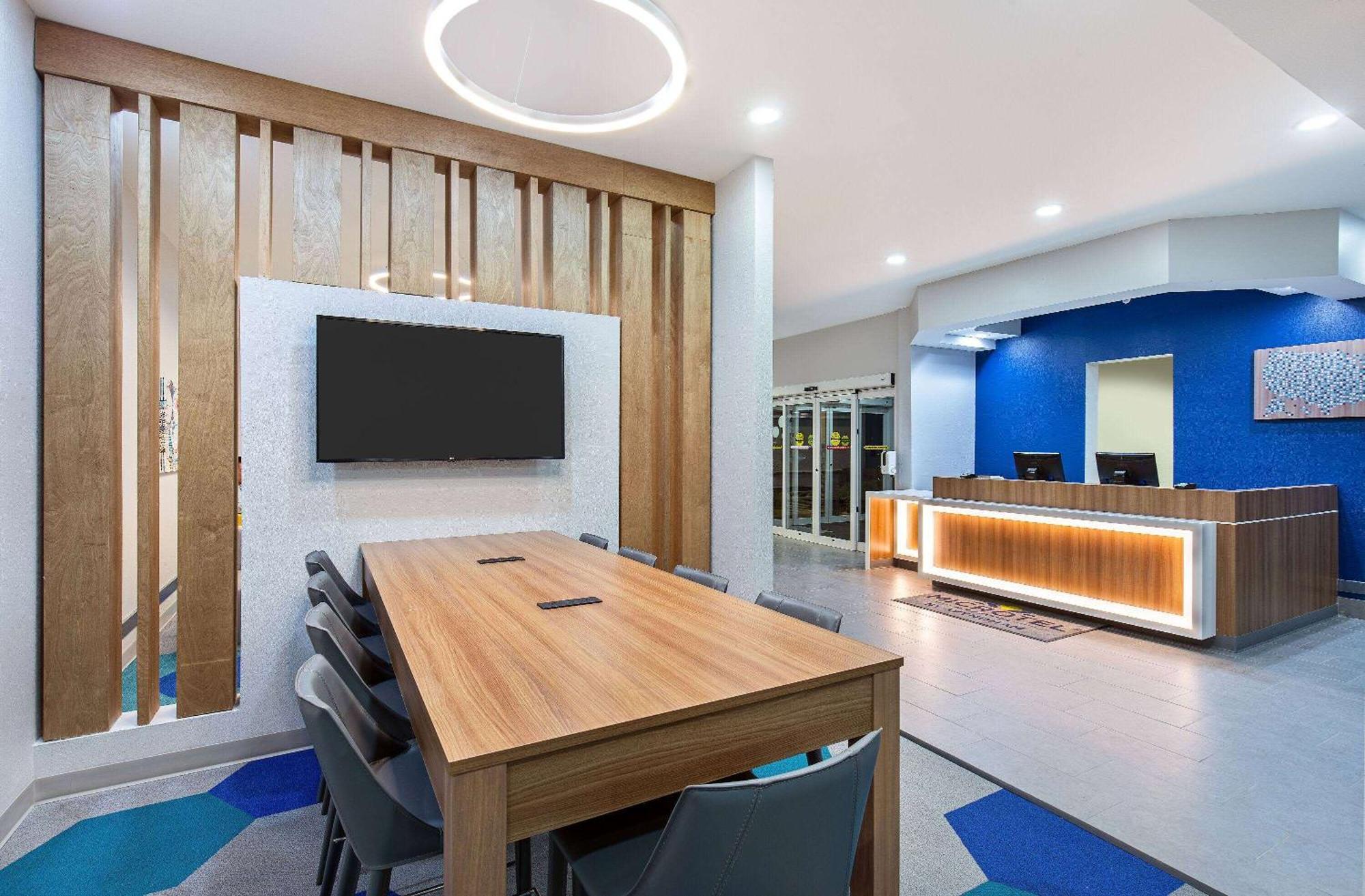 Microtel Inn And Suites By Wyndham Opelika Luaran gambar